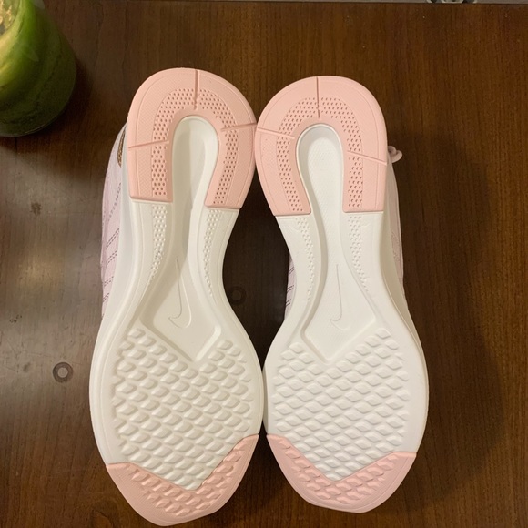 NEW Nike Dualtone Racer Shoe w/ box - Picture 7 of 8